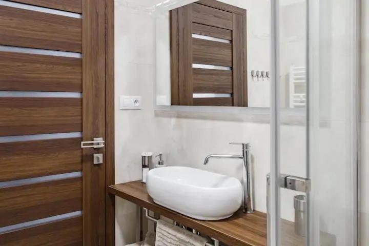 Luxury At Centre Andel! * Prague