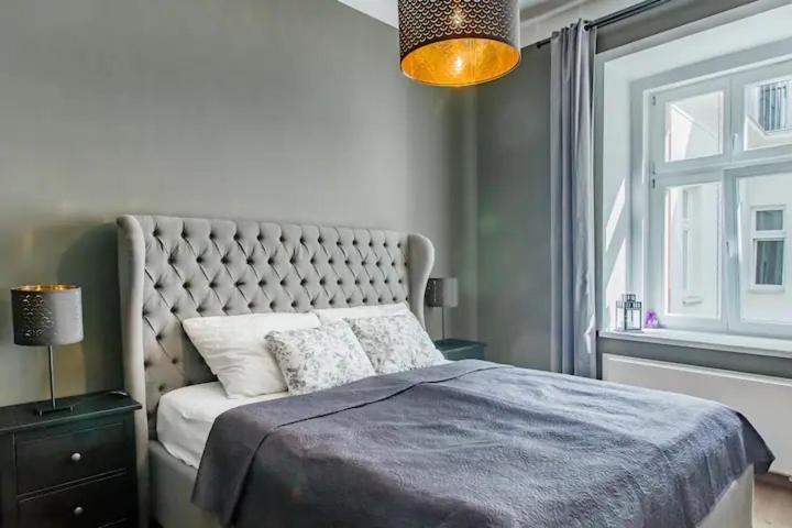 Luxury At Centre Andel! Appartement